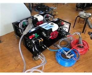 新型防水涂料設(shè)備